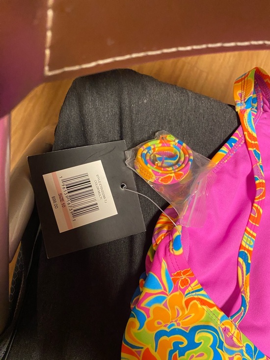 Ellen Tracy Multicolor One-Shoulder Floral Swimsuit (Pink, Yellow, Blue, Green) - Picture 4 of 7